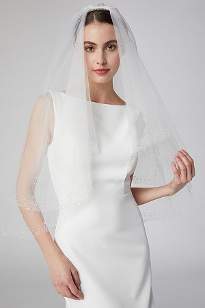 Layered Short Length Wedding V ...